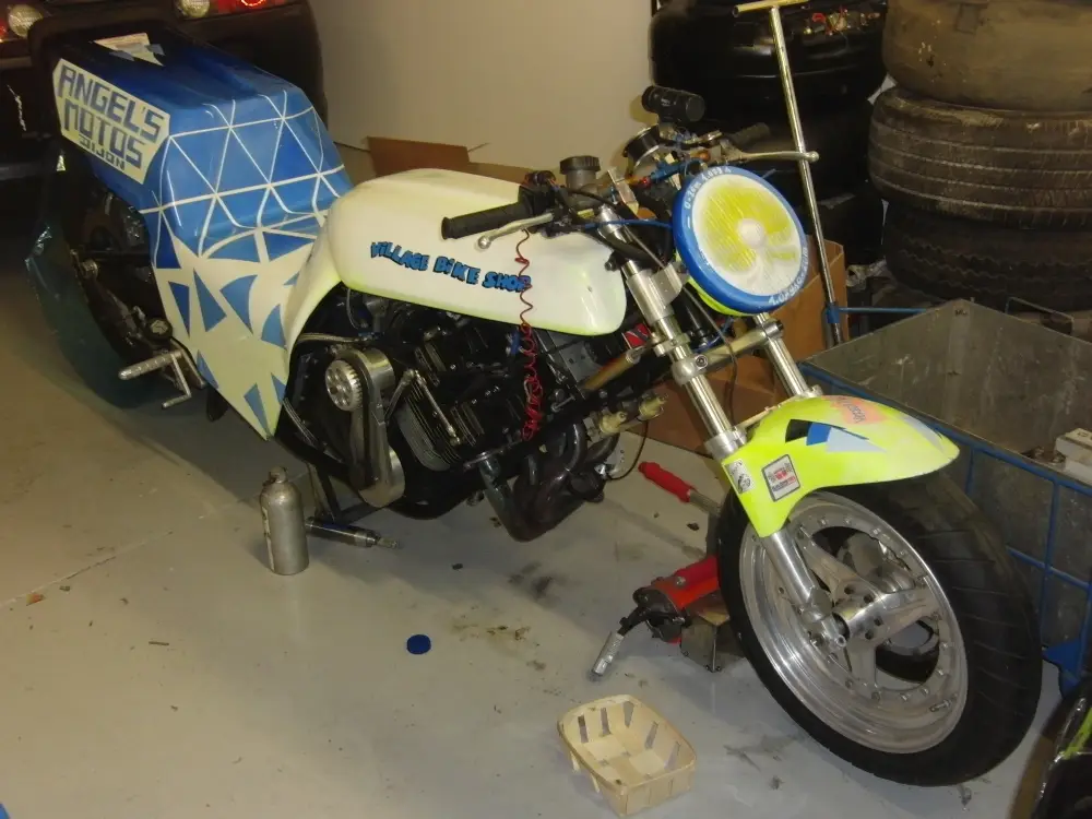 FUNNY BIKE DANS GARAGE 10122016 (45)